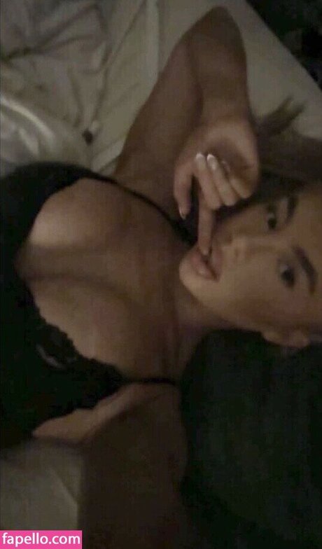 Holl Elizabeth new onlyfans leaks