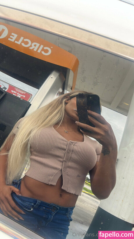 Mara Sade porn onlyfans