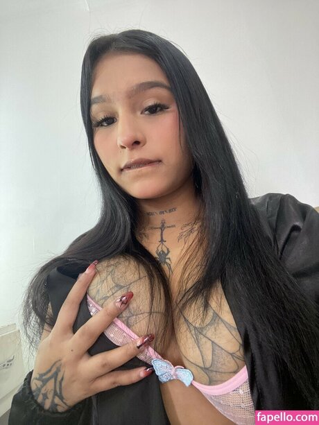 shalydaniela onlyfans lean