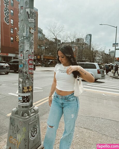 Aracelyanahiii onlyfans nudes