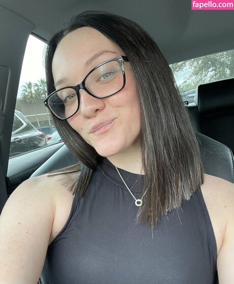 Izzy Moreno nudes onlyfans leaks