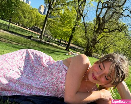 Katsiaryna Kavaleva onlyfans leajs