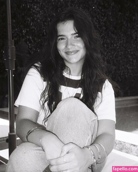 Alexis Jayde Burnett onlyfans leak