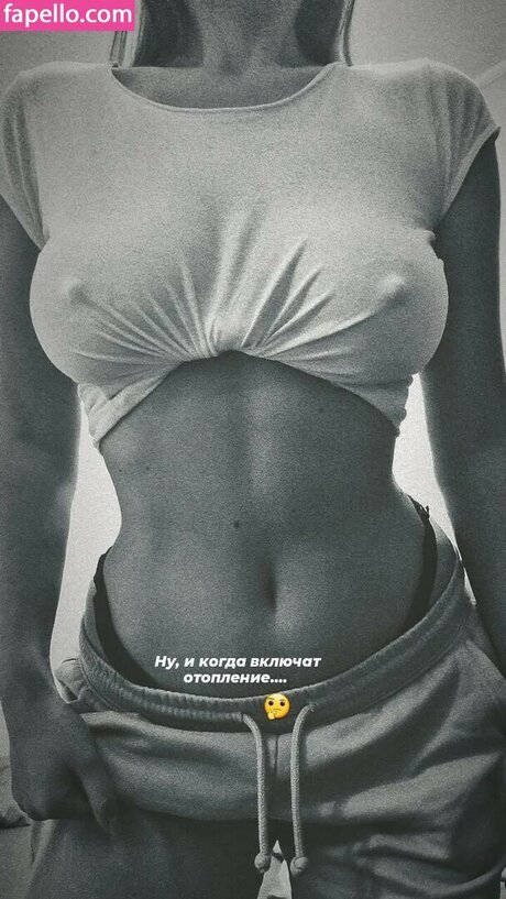 Olexandra Veklenko onlyfans photos