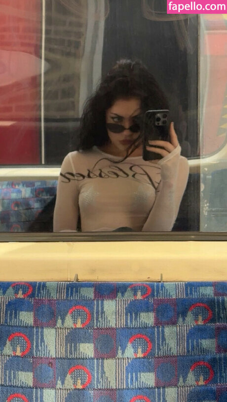 Georgia Twinn onlyfans sextape