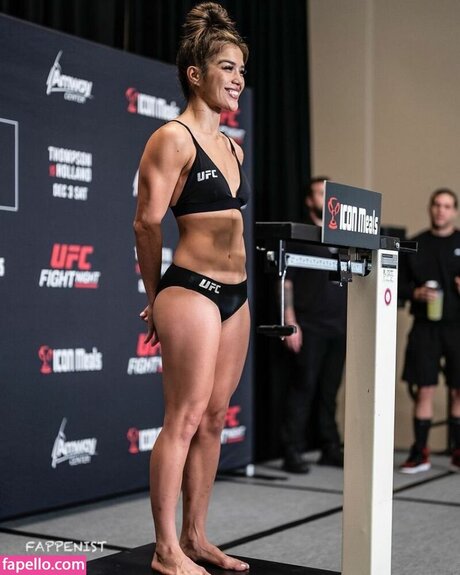 Tracy Cortez onlyfans leakd