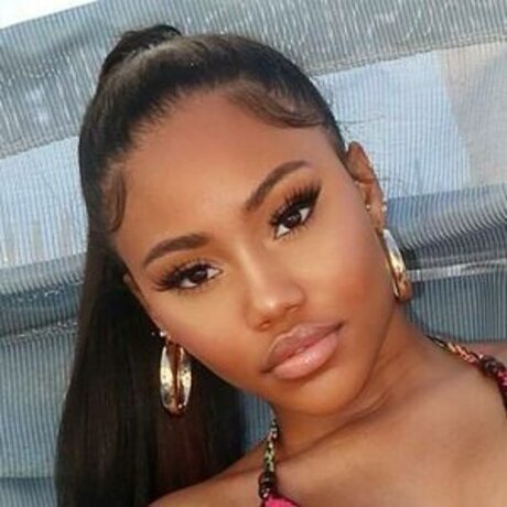 Supa Peach onlyfans gratis