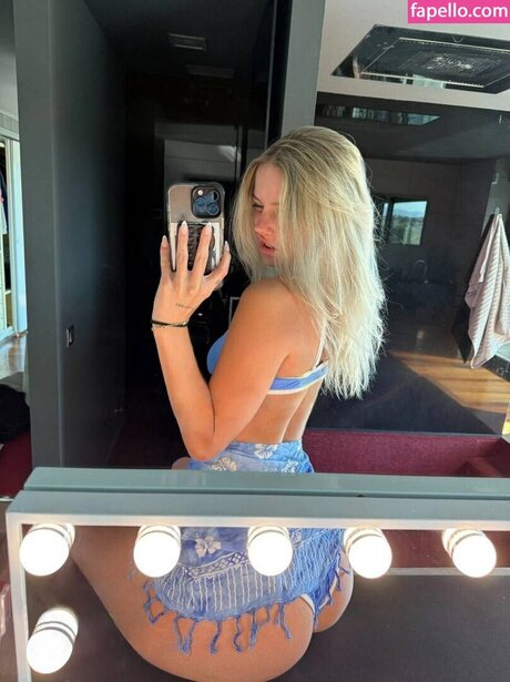 Lia Sikora onlyfans nude leaked