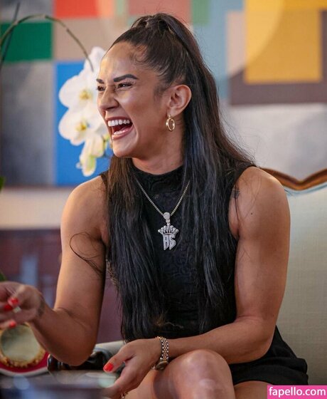 Amanda Serrano onlyfans sexy