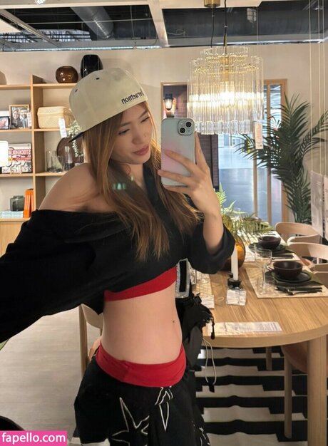 penpuin nudes onlyfans