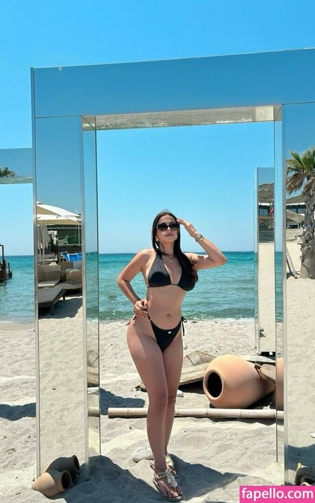 sseliingn leaked onlyfans nudes