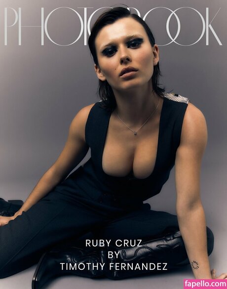 Ruby Cruz onlyfans model