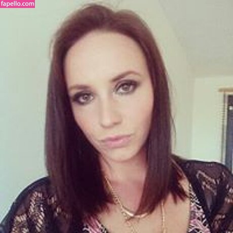 Ceri Mertens onlyfans boobs