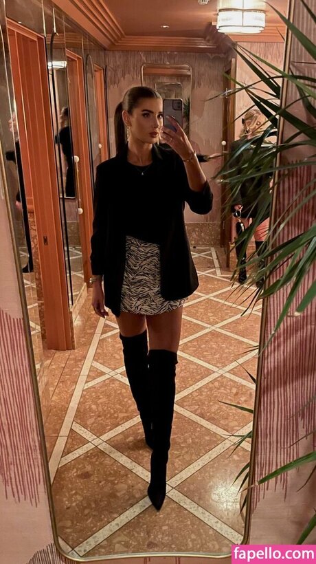 Kate Tracey onlyfans lean