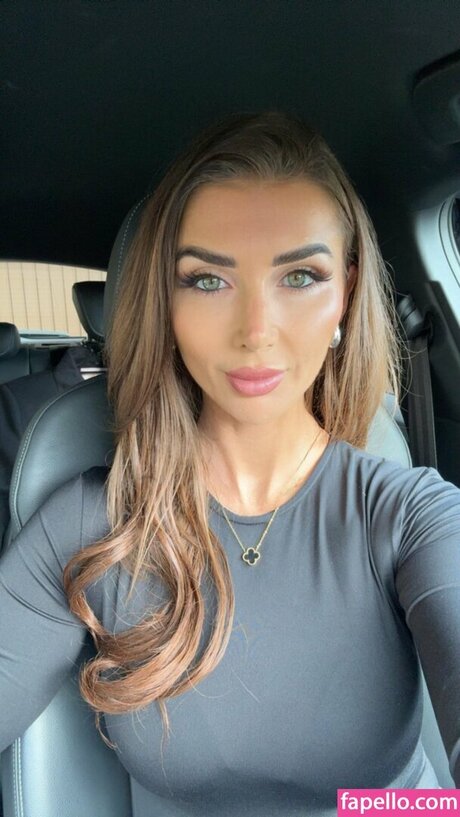 Kate Tracey hot onlyfans