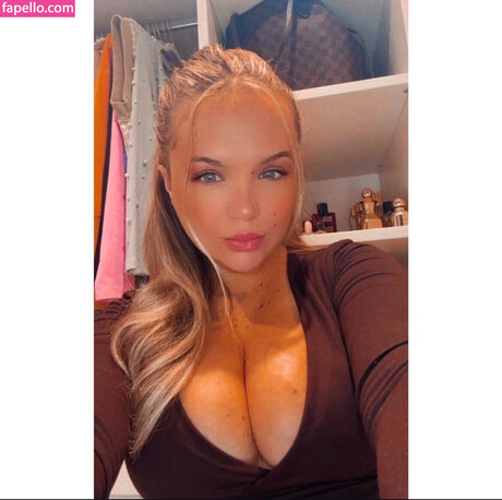Chloe Hamilton porn onlyfans