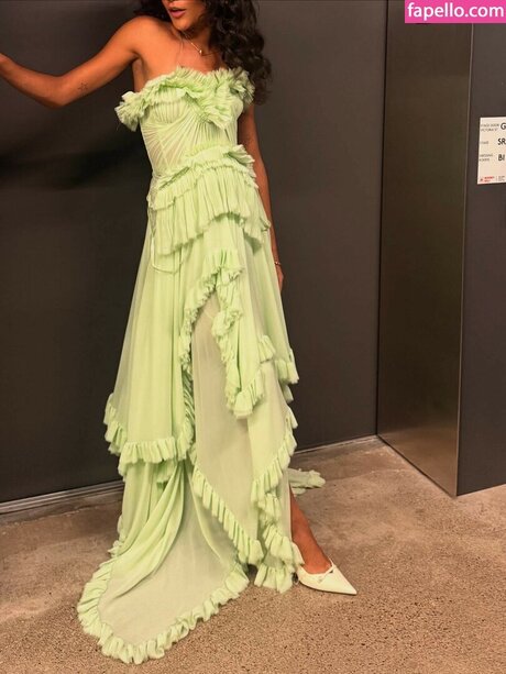 Olivia Dean onlyfans leakes