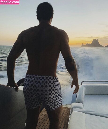 Stefano De Martino onlyfans nudes