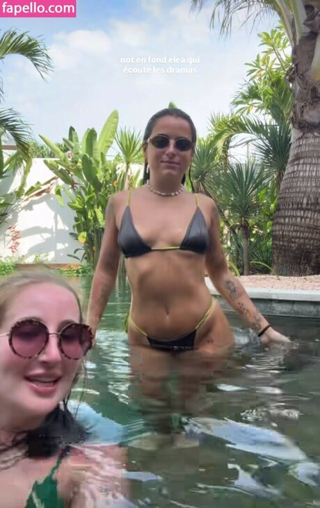 Julie Ferrat onlyfans leak