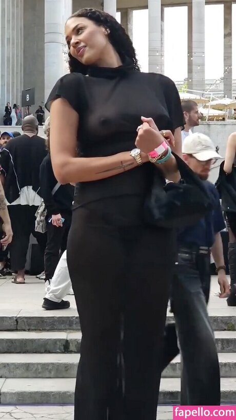 Liz Cambage onlyfans leak nudes