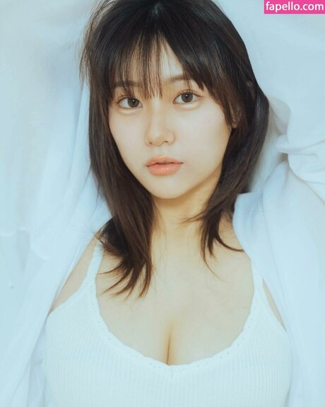 Tanaka Miku naked onlyfans leak