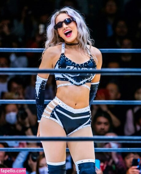 Zayda Steel Profile pic