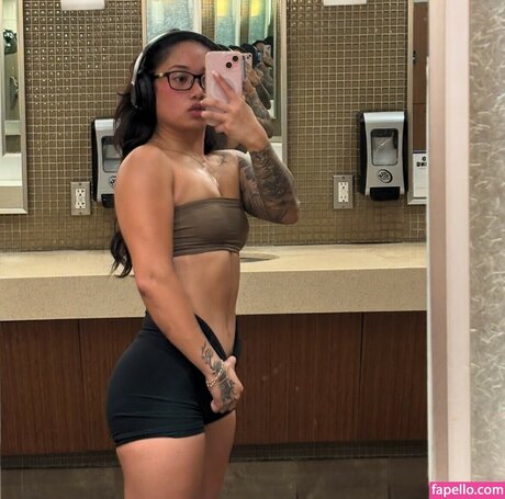 msfinesse00 onlyfans nude photos