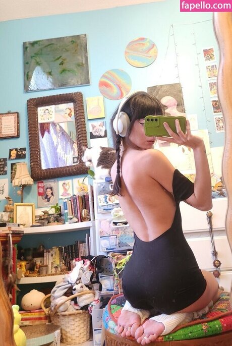 mama moons free only fans