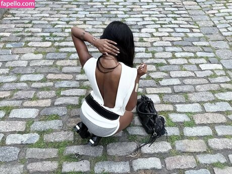 bbyg6rl onlyfans pictures