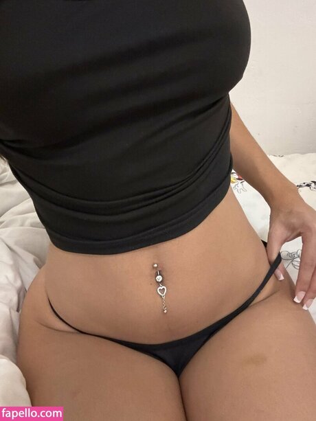 iisexylatina onlyfans leaks.