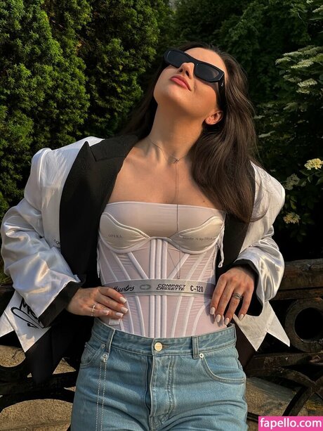 glazalinkaaa only fans nudes