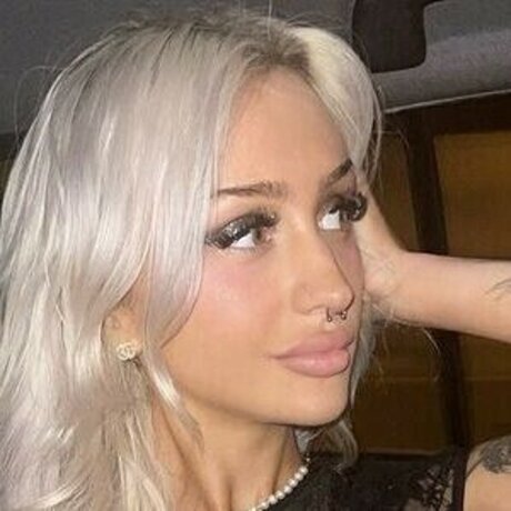 stephiealice_ onlyfans public photos