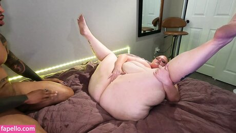 Julie Ginger onlyfans leak porn