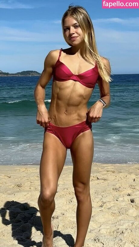 Fit By Aline only fans pics