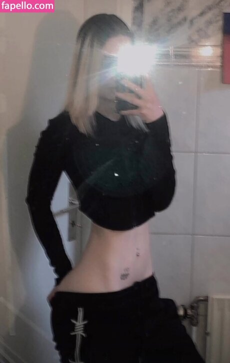 sky stn_ xxx onlyfans