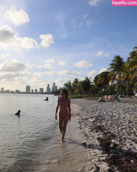 m a r y l u xxx onlyfans