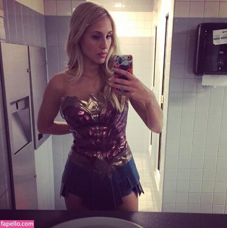 Lisa Gilroy onlyfans for free