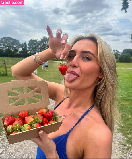 Bethany Webster nude on onlyfans