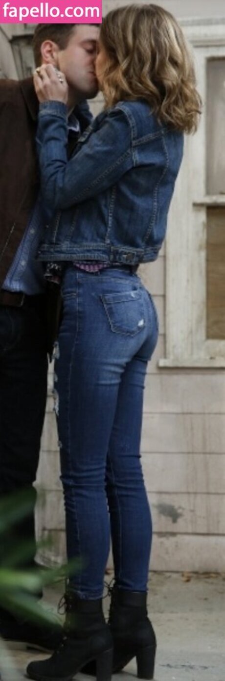 Bridgit Mendler leaked onlyfans nude