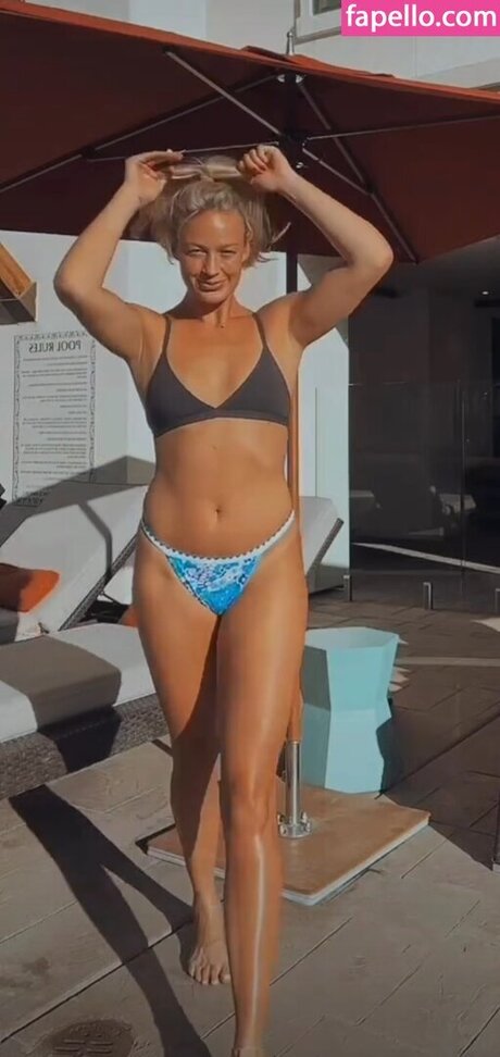 sophiecunningham onlyfans nude