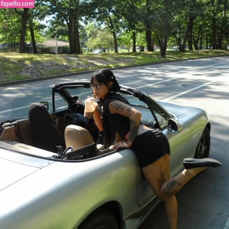 hellbabylexi nude only fans