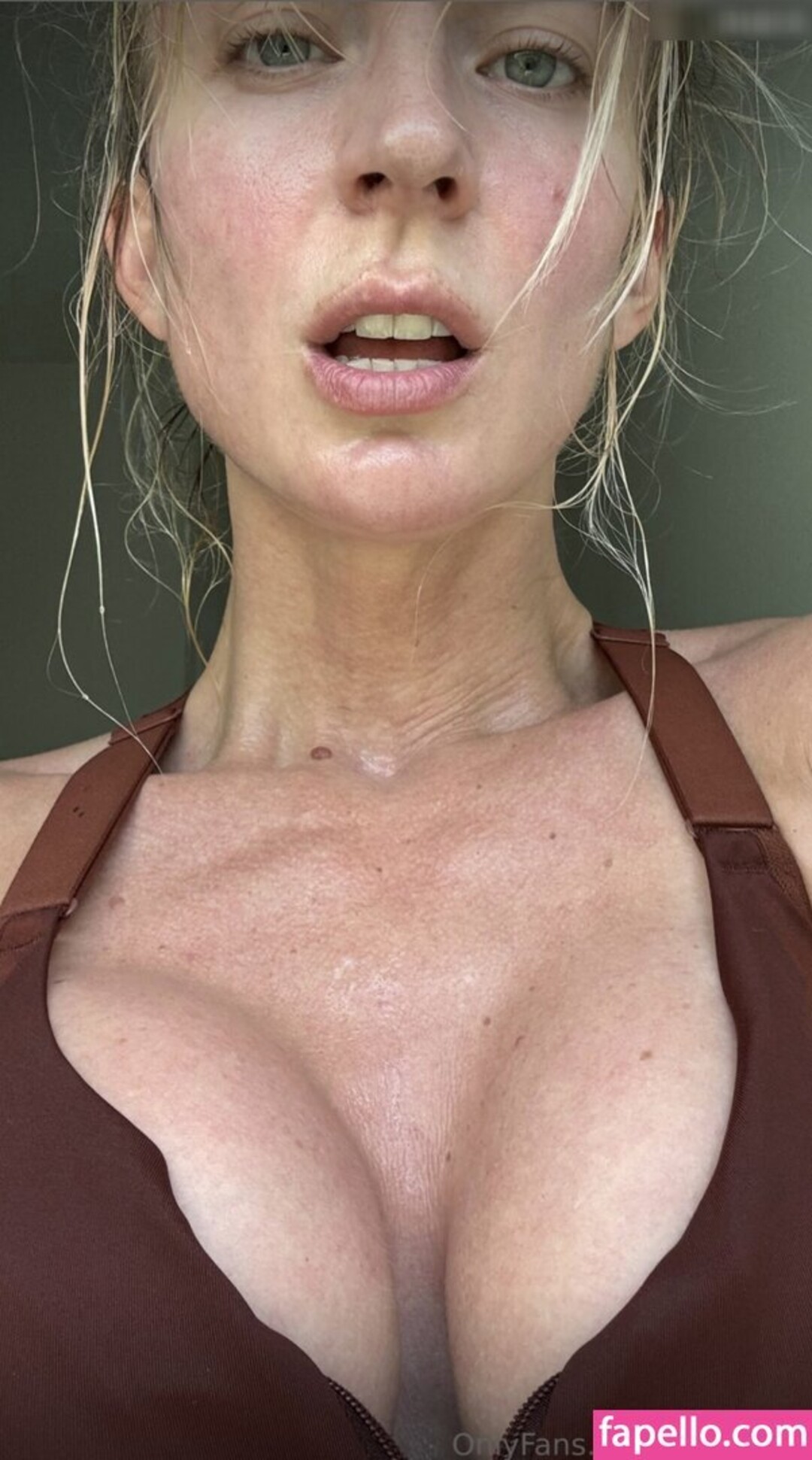 Yrsa Clicks onlyfans nude photos