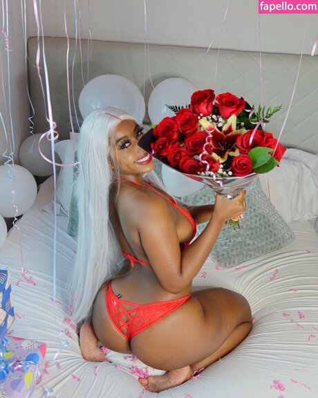 Yungnena nudes onlyfans leaked