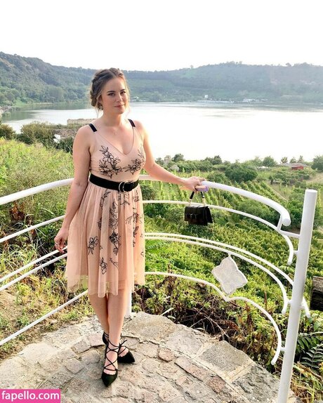 Sarah Whittle leak onlyfans