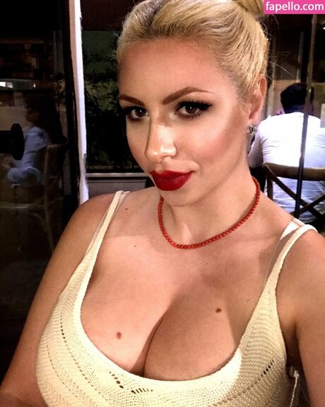 Carmen Caniglia naked onlyfans