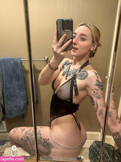 Myst1cnympho nude leaked onlyfans