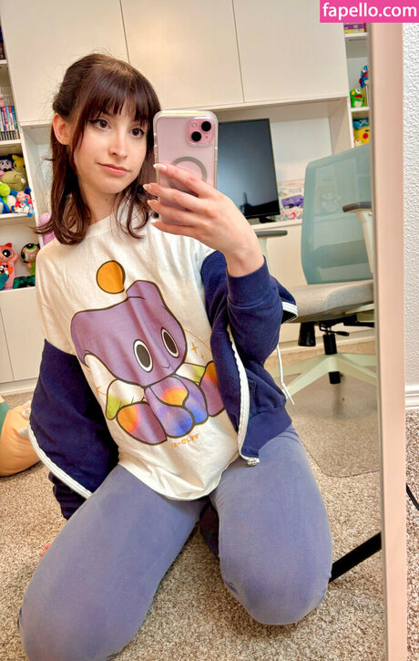 Tama Hero onlyfans strip