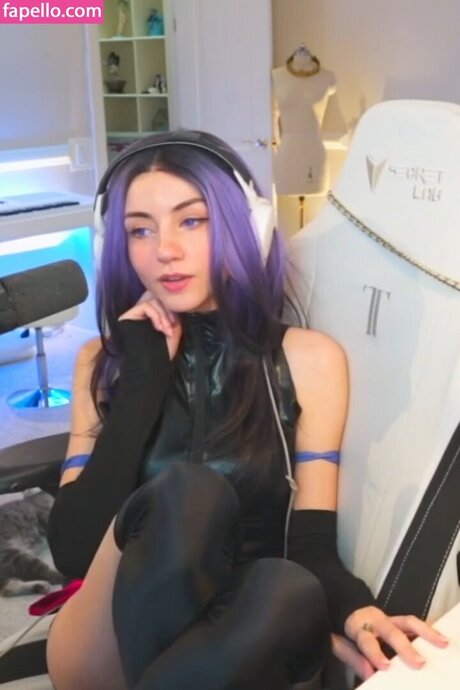 Bonnierabbit onlyfans leaked pics