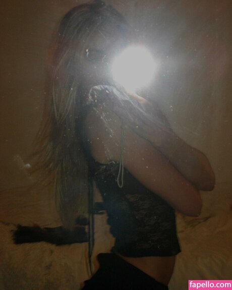 Alexa Blair Robertson nude leaked onlyfans