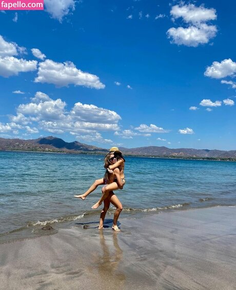 Alexa Blair Robertson onlyfans nude content